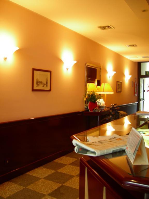 Buenos Aires Hotel Milano Exterior foto