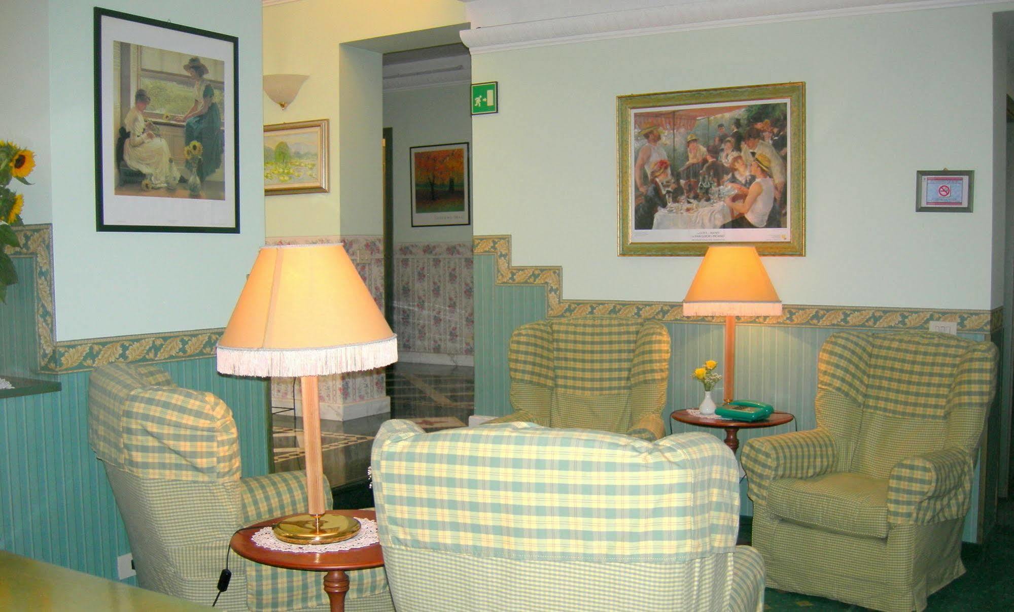 Buenos Aires Hotel Milano Exterior foto